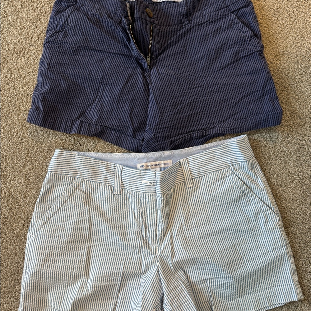 Southern Tide Size 4 Seersucker Blue and White Striped Women's Shorts